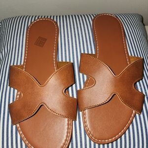 NEW LADIES 10 Brown Slide Sandals